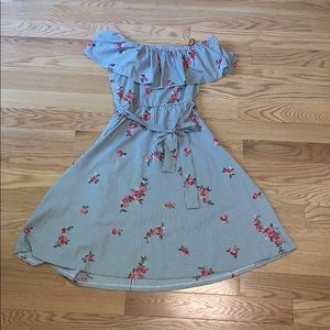 Calvin Klein Off the Shoulder Print Dress